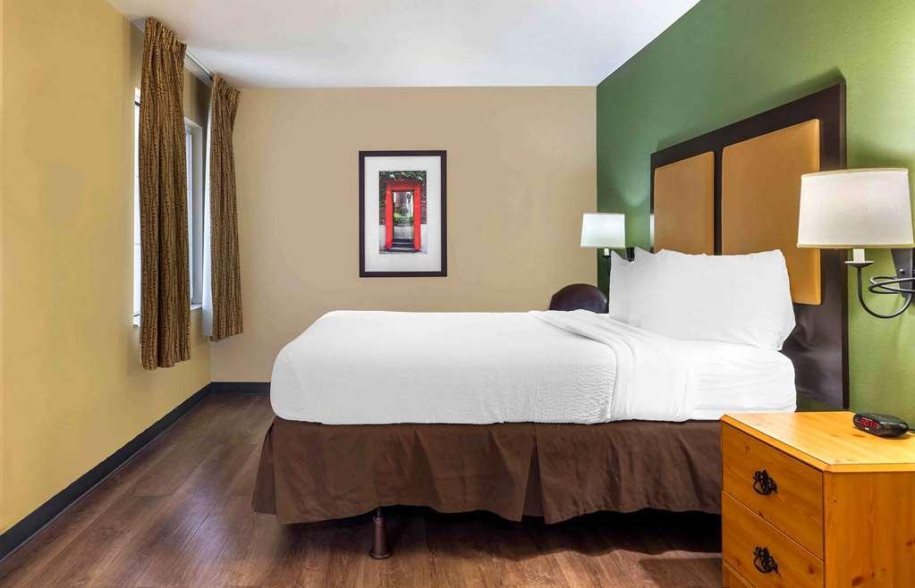 เอ็กซ์เทนด์ สเตย์ อเมริกา เวสต์โบโรช์ คอมพิวเตอร์ ไดรฟ์ Hotel ห้อง รูปภาพ